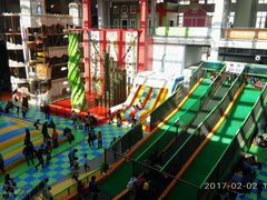 -蒙特利亲子乐园