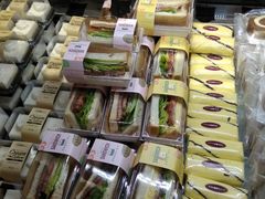 -TOUCH泰奇(奉贤宝龙城市广场店)
