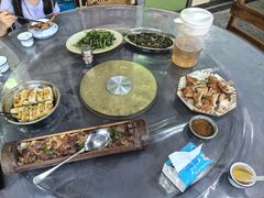 -盛得农家美食·无花果浸鸡·古法烧鸡·竹筒饭(白水寨森林海店)