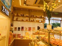 面包甜点陈列柜-好利来(宣武门店)