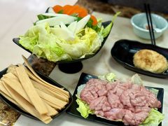 -多多大红焖羊肉馆