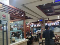 -桥香园云南过桥米线(金马碧鸡店)