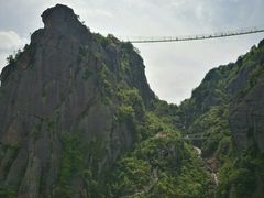 -玻璃桥景区石牛寨