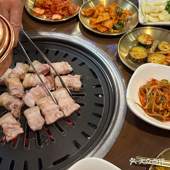 安东金氏梦炭烤肉