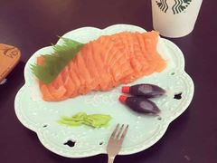 -星巴克臻选(盐城金鹰聚龙湖店)
