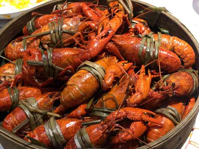 李式龙虾·蒜泥龙虾(汉江路店)-"李氏龙虾也早有耳闻了,所以来尝试一