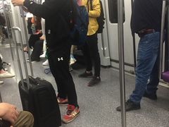 -上海体育场(地铁站)