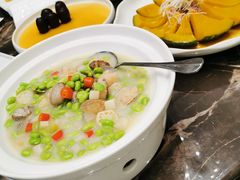 -南京悦客假日酒店