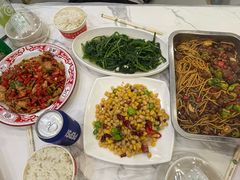 -江城燕子大排档(江汉路步行街店)