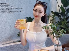 -HUG·拥抱咖啡(郑州宝龙广场店)