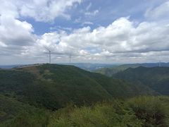 -龙里油画大草原旅游区