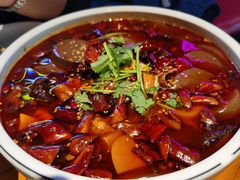 -霸气大叔干锅鸭头·龙虾烧烤·川菜·赛事直播(三里屯店)
