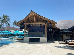 -FINNS Beach Club
