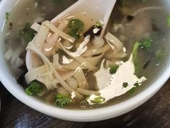 -金源汤包(育新东路店)