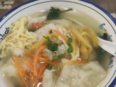 -长人馄饨铺(解放街店)
