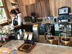 -星巴克臻选(南京艾尚天地店)