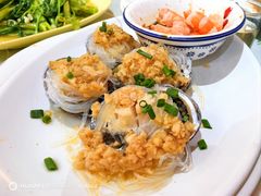 -覃记海鲜美食餐厅