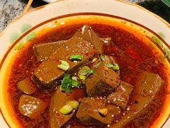 麻辣鸭血-南京大牌档(青岛万象城店)