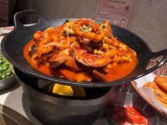 -蚂蚁洞·烤肉大营地(上海静安大悦城店)