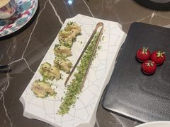 -海派悦庭·海胆烧麦·新融合菜(凯德广场店)