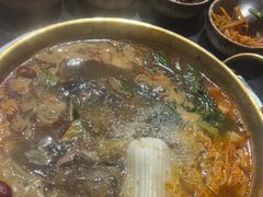 -顶顶汤火牛排火锅·经典铜锅涮肉