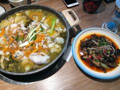 -山城外·非遗酸菜鱼(蜀都万达店)