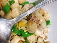 -筒子骨炖黄鸭叫·許家故事(凯德广场店)
