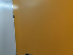 -安东易迷你仓自助寄存仓库(淞虹路店)
