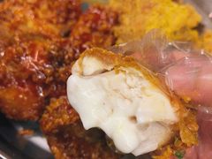 干酪甜辣双拼炸鸡-BHC炸鸡(明洞总店)