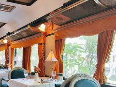 -火车头法国西餐厅