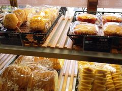-甜心饼屋(盈彩店)