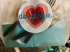 -Dough&Joe团憩(瑞虹天地月亮湾店)