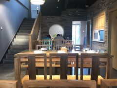大堂-十六中酱肉·烧烤·京菜小馆(五方桥旗舰店)