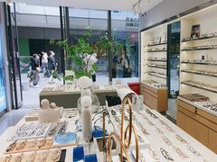 -视野联行眼镜·蔡司·尼康·授权优选门店(青浦宝龙店)