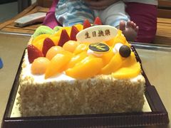 鲜果彩虹蛋糕-圣安娜饼屋