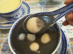 -广信牛奶甜品世家(台东店)