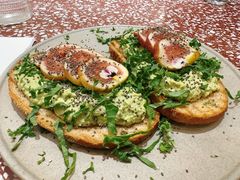 无花果手撕鸡肉tapas-Toris(LuOne凯德晶萃广场店)
