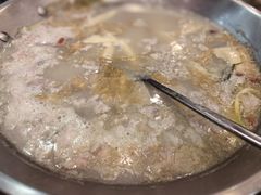 -老来福·非遗酸汤兔(凯旋路店)