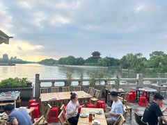 -聚汇三少·龙虾·中餐厅(莫邪路新天地店)