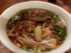 -矮子粉店1985·长沙米粉(湘春路店)