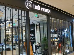 -HAIR CORNER