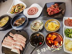 -艺林烤肉城(光明店)