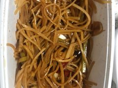 土豆丝酸辣粉-北平小馆·烤鸭·家常菜(磨房北里店)