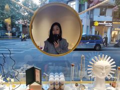 -LADY FAFA(巨鹿路陕西南路路口店)