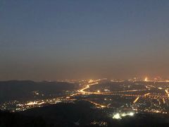 -鬼笑石后山停车场