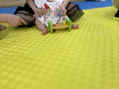 -哲学苑亲子园·早教婴儿托育·婴儿游泳(颐龙湾店)