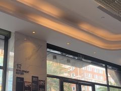 -粤港恒生口腔连锁(环球店)