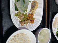 -大食代美食广场(上海中心店)