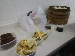 -吉庆街美食广场
