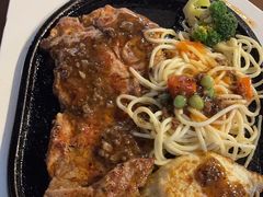 -豪客来牛排(空港华联店)